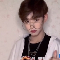 初安迪个人百科资料与简介