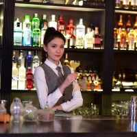 调酒师扬扬个人百科资料与简介